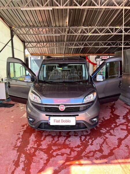 Sahibinden Fiat Doblo Combi 1.6 Multijet Premio Plus 2022 Model 1