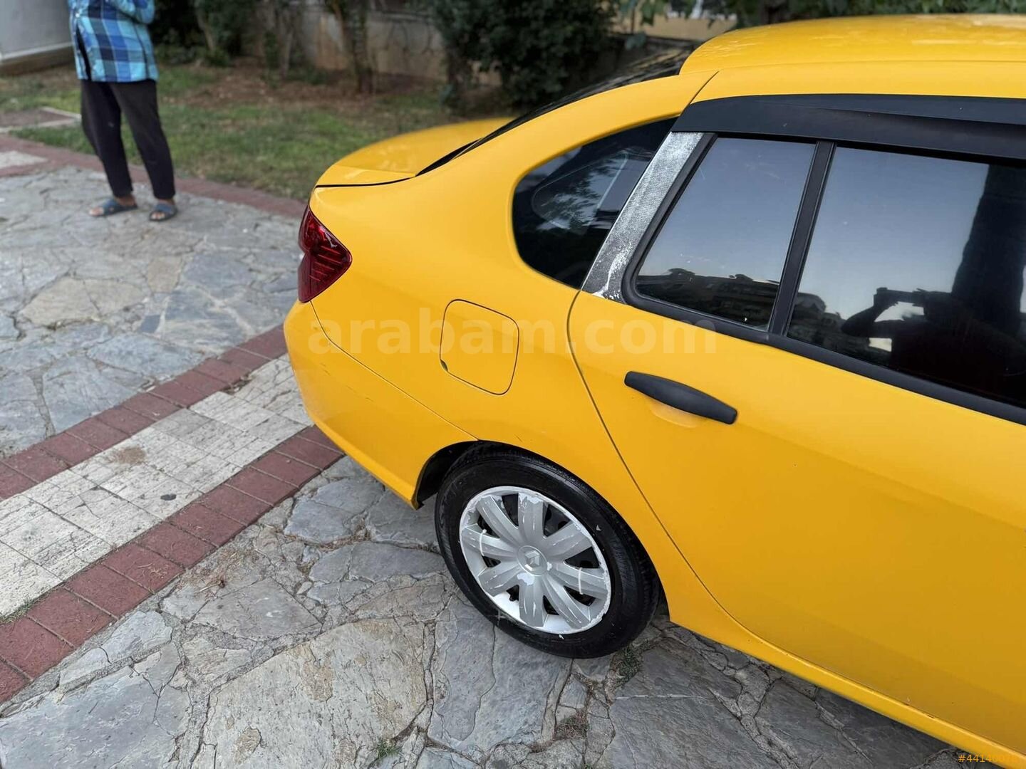 Galeriden Renault Symbol 1.4 Authentique 2010 Model Antalya 700.000 km Sarı 7