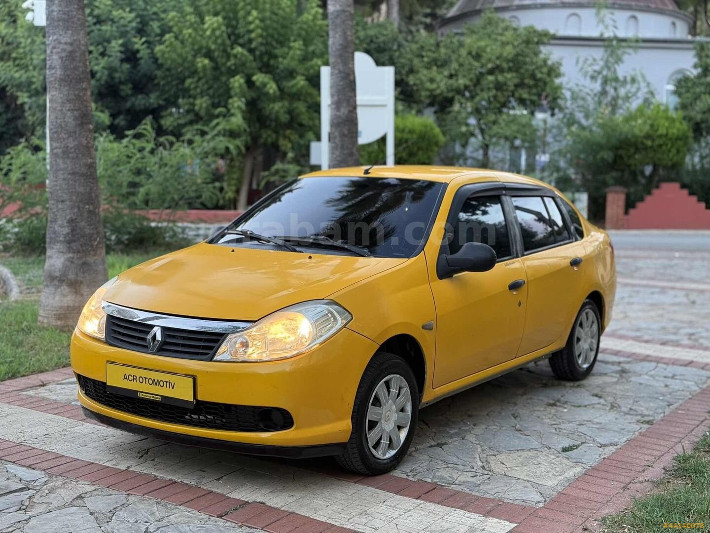 Galeriden Renault Symbol 1.4 Authentique 2010 Model Antalya 700.000 km Sarı 3