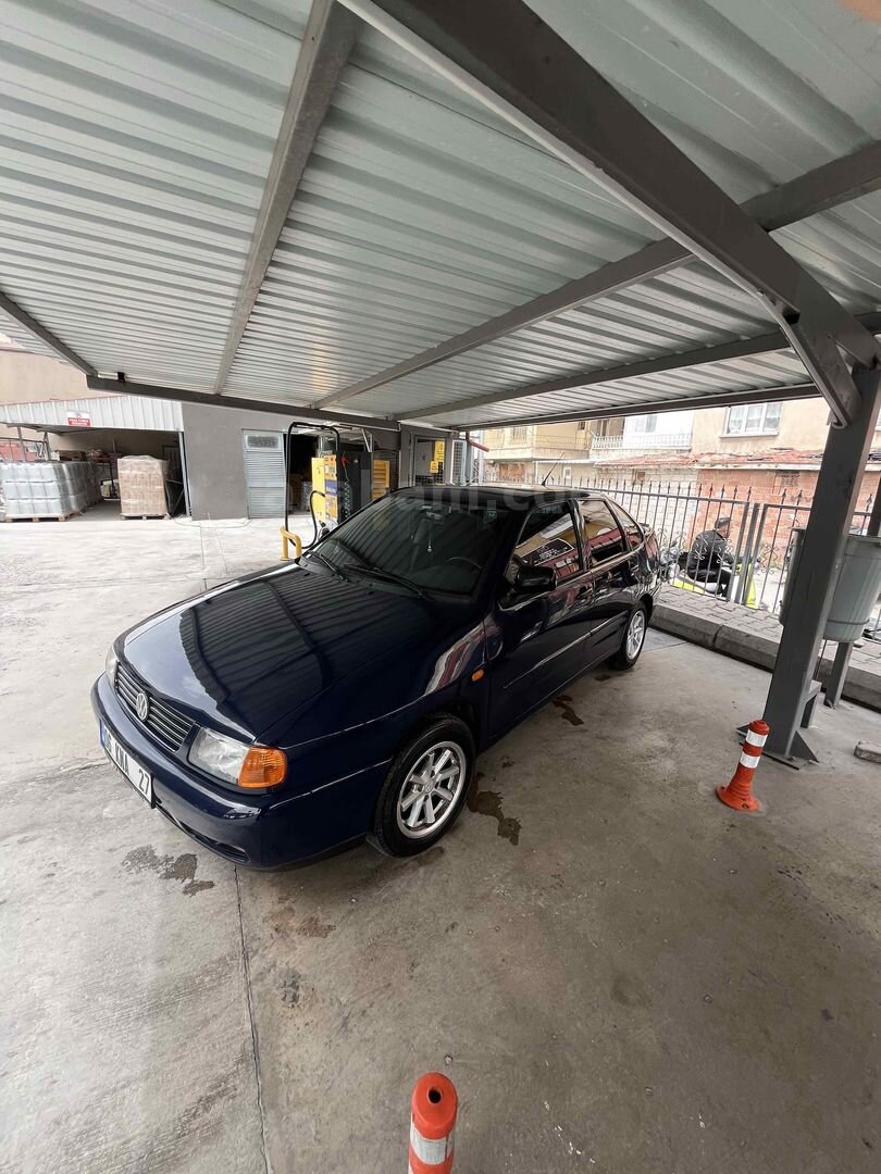 Sahibinden Volkswagen Polo 1.6 Classic 1998 Model Niğde 350.000 km Lacivert 2