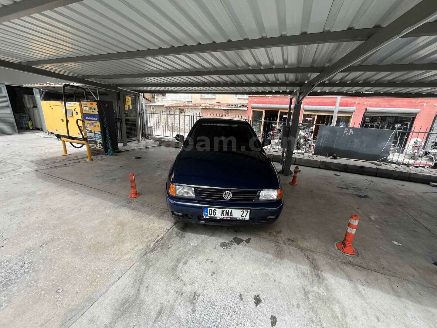 Sahibinden Volkswagen Polo 1.6 Classic 1998 Model Niğde 350.000 km Lacivert 6