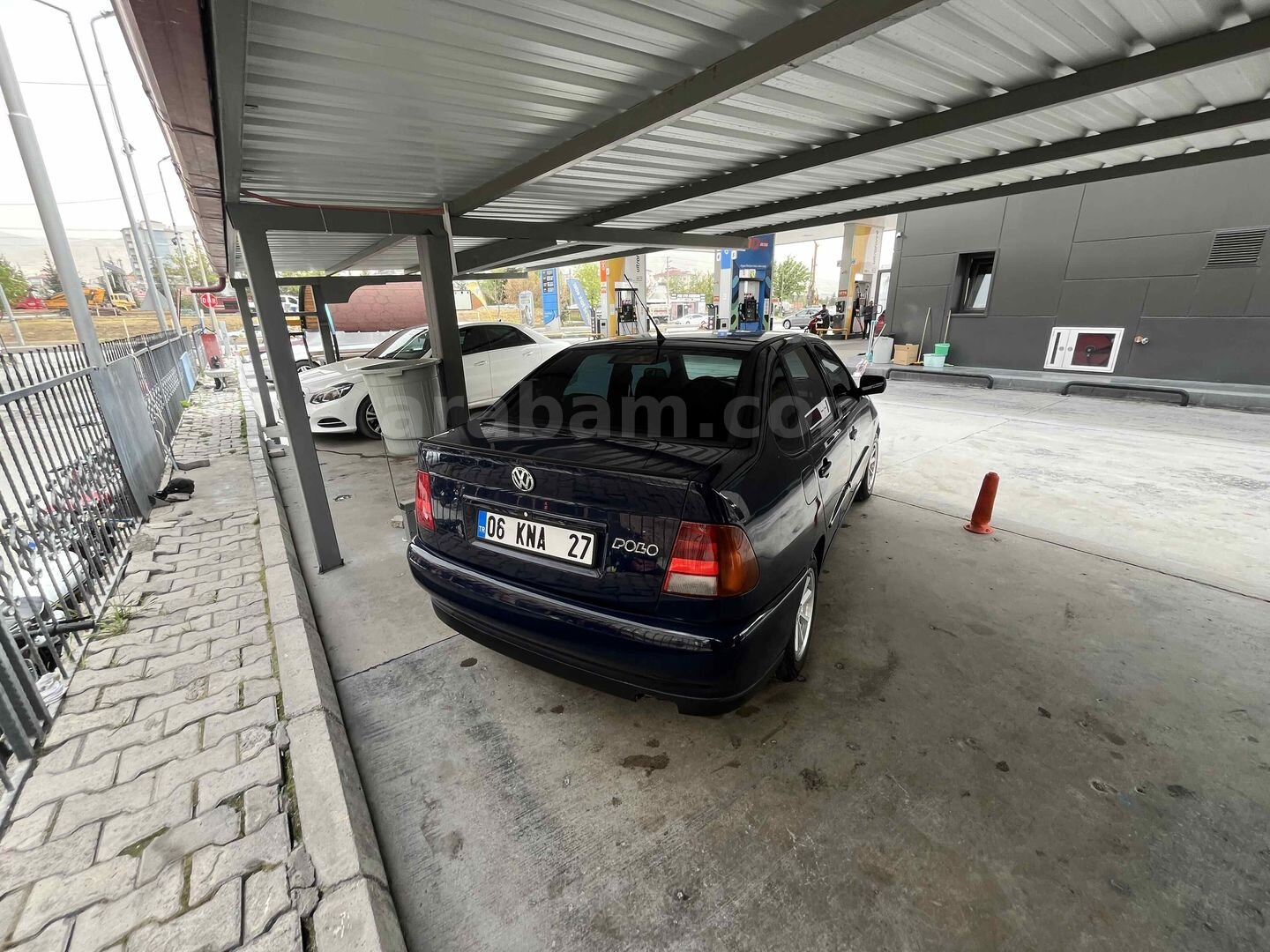 Sahibinden Volkswagen Polo 1.6 Classic 1998 Model Niğde 350.000 km Lacivert 4