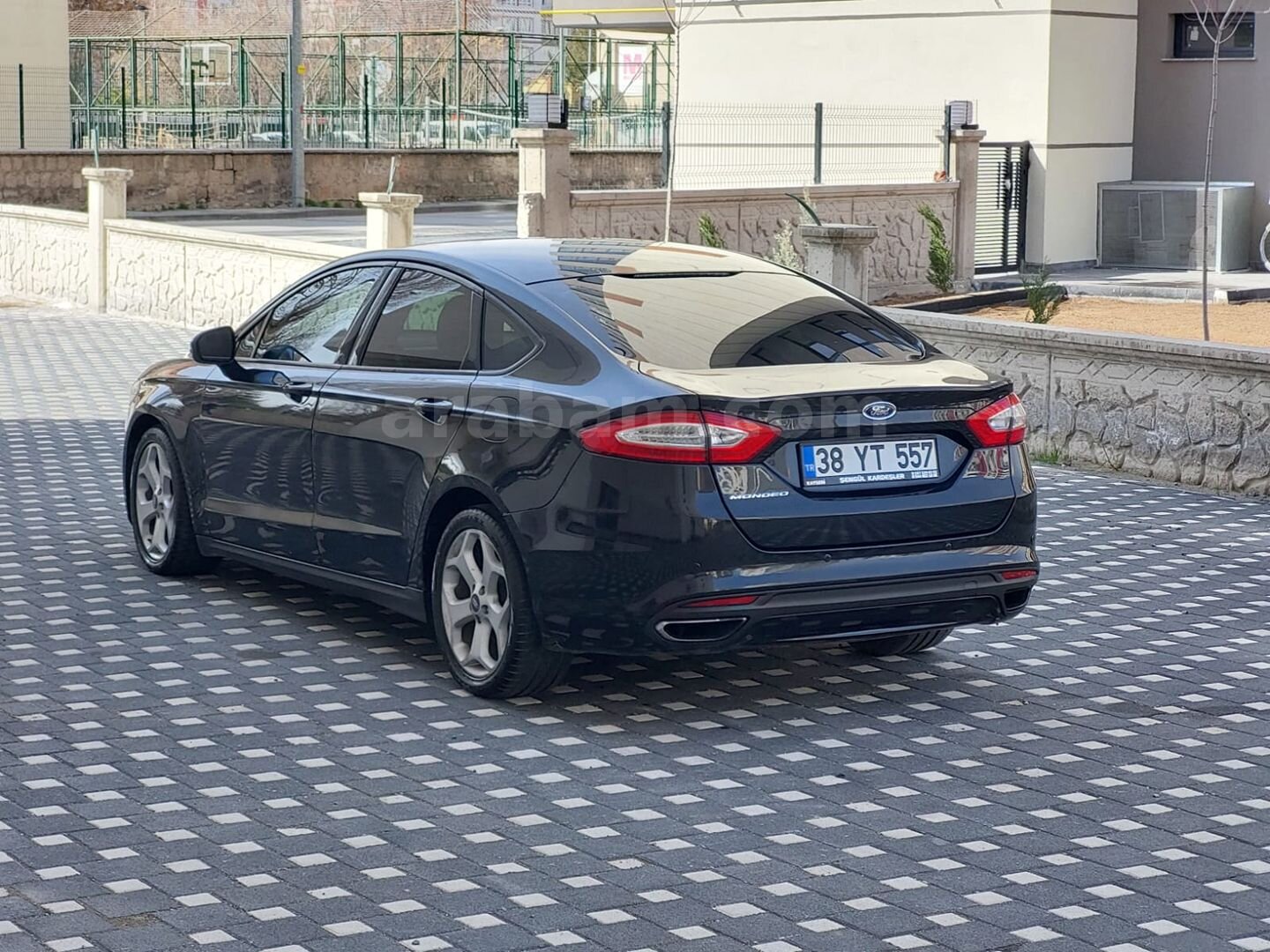 Sahibinden Ford Mondeo 2.0 TDCi Style 2015 Model Antalya 267.000 km Siyah 6