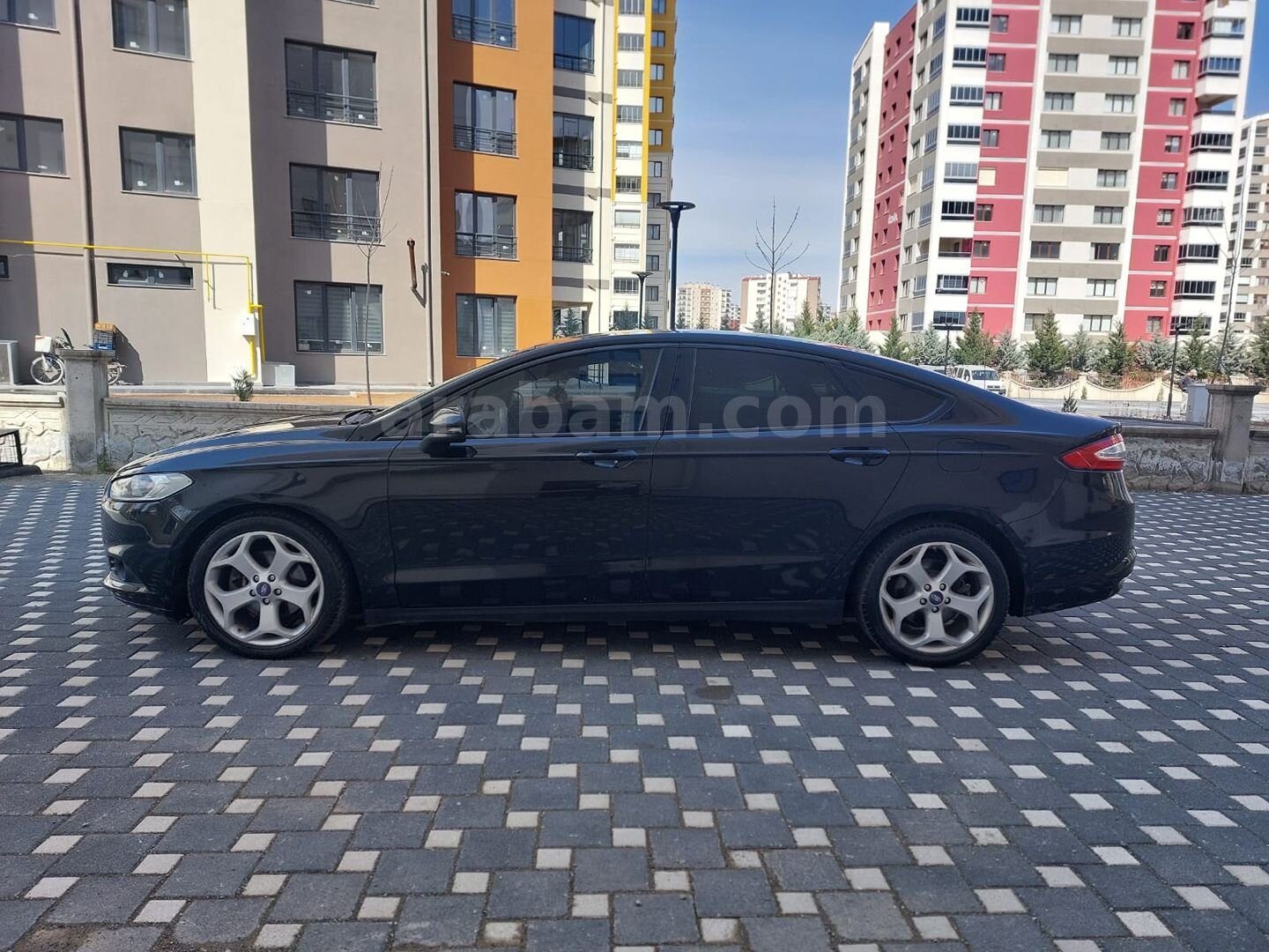 Sahibinden Ford Mondeo 2.0 TDCi Style 2015 Model Antalya 267.000 km Siyah 5