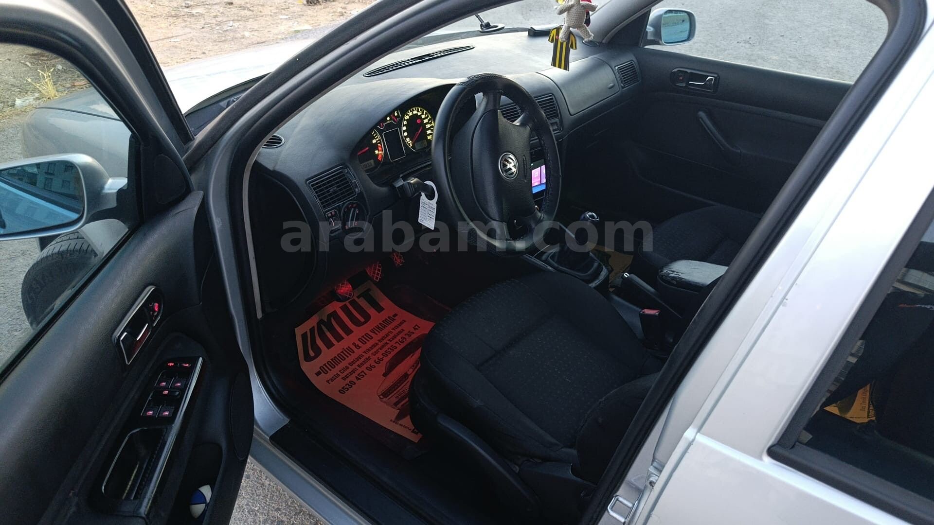 Sahibinden Volkswagen Golf 1.6 Trendline 2001 Model Rize 307.000 km Gri (Gümüş) 6