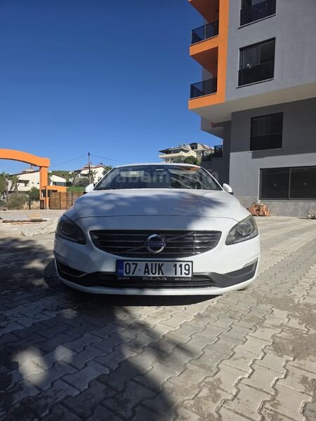 Sahibinden Volvo S60 1.6 D Advance 2014 Model Antalya 215.000 km Beyaz