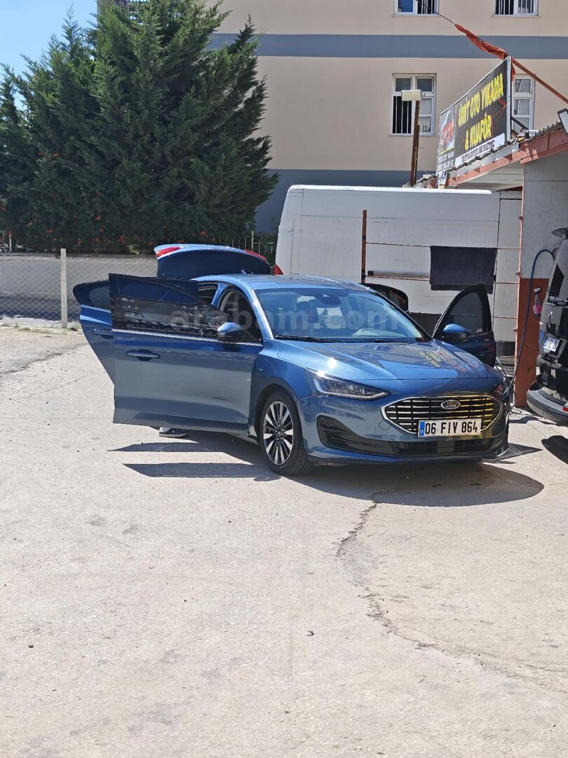 Sahibinden Ford Focus 1.0 EcoBoost Titanium Stil 2023 Model Tekirdağ 57.000 km Mavi (metalik) 5