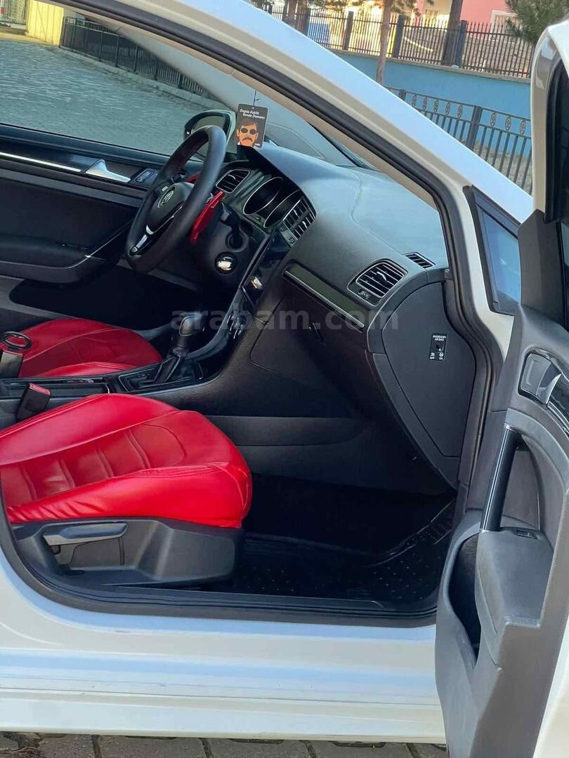 Sahibinden Volkswagen Golf 1.6 TDi Comfortline 2014 Model Van 180.000 km Beyaz 6