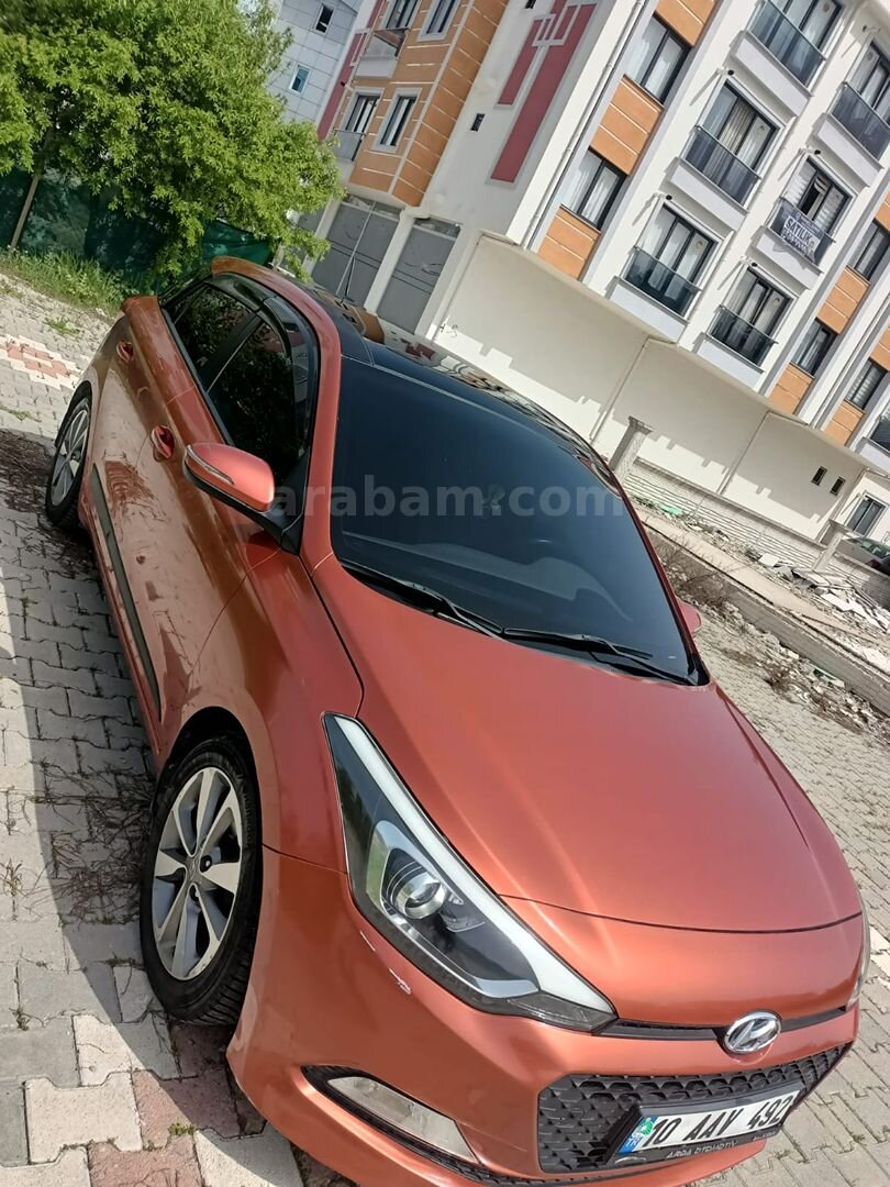 Sahibinden Hyundai i20 1.2 MPI Elite 2015 Model Balıkesir 117.600 km Turuncu 5