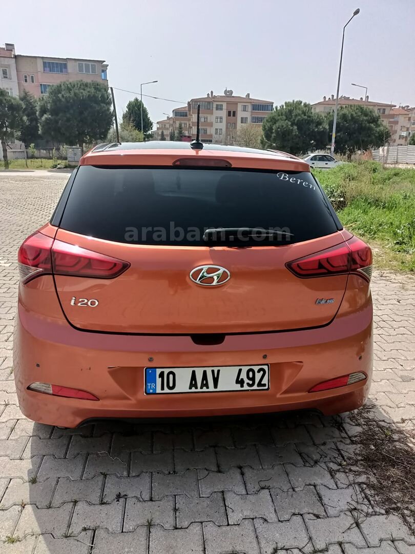 Sahibinden Hyundai i20 1.2 MPI Elite 2015 Model Balıkesir 117.600 km Turuncu 2