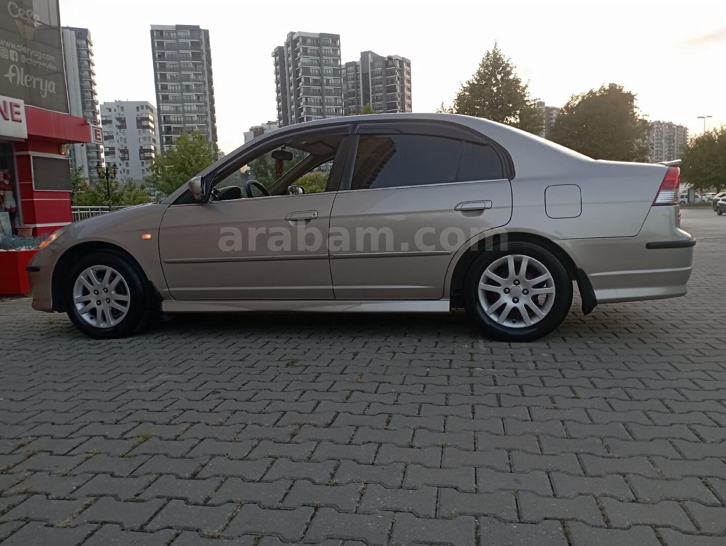 Sahibinden Honda Civic 1.6 LS 2004 Model Adana 251.000 km Bej 5