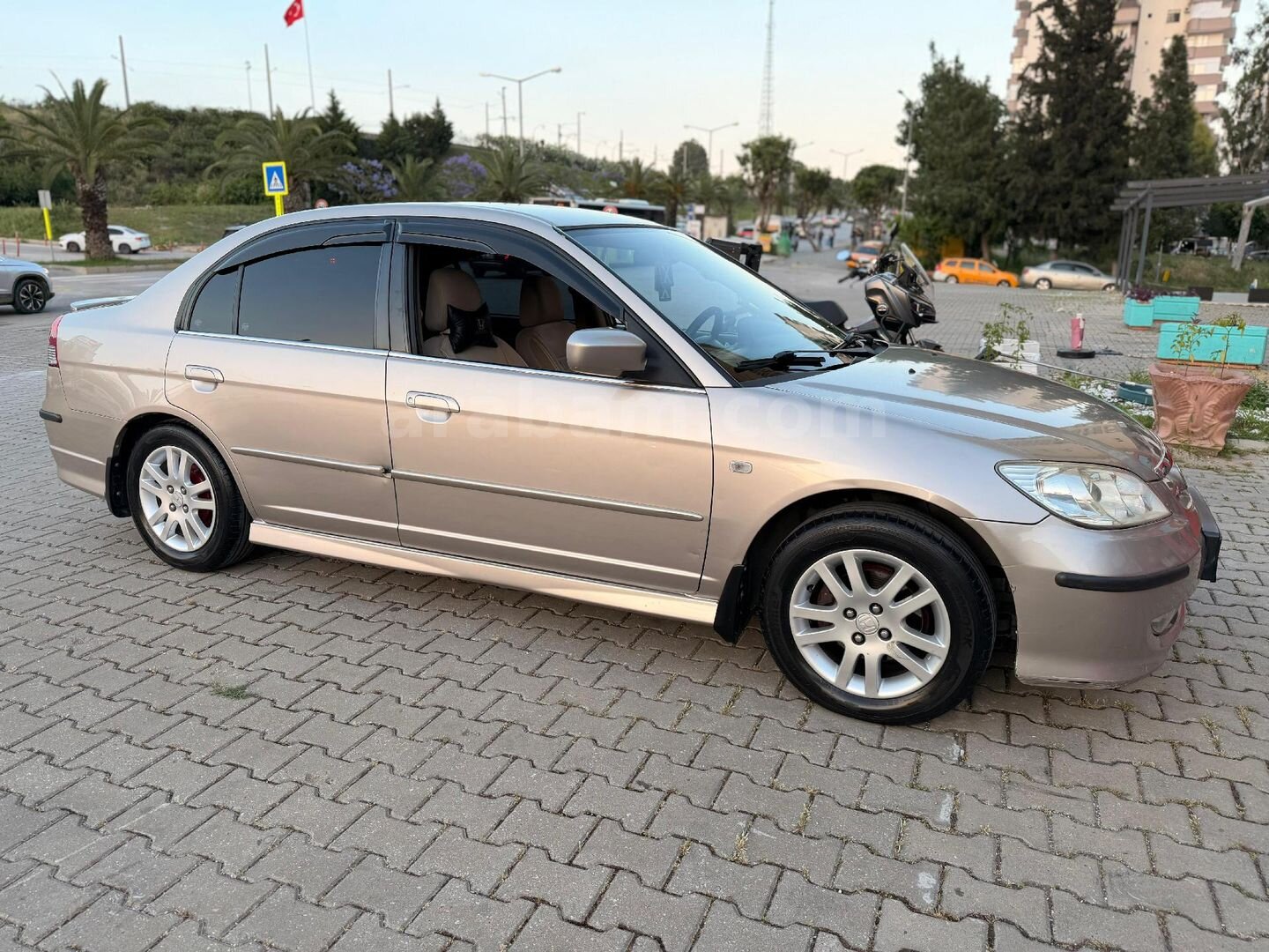 Sahibinden Honda Civic 1.6 LS 2004 Model Adana 251.000 km Bej 6