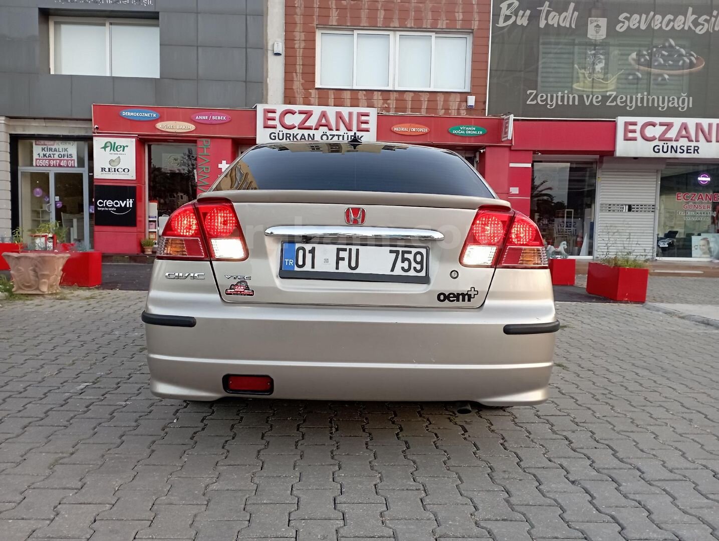 Sahibinden Honda Civic 1.6 LS 2004 Model Adana 251.000 km Bej 4