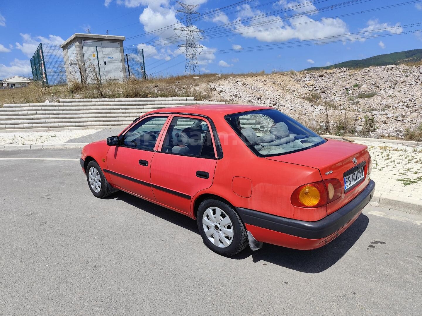 Sahibinden Toyota Corolla 1.3 Terra 1999 Model İstanbul 391.500 km Kırmızı 6