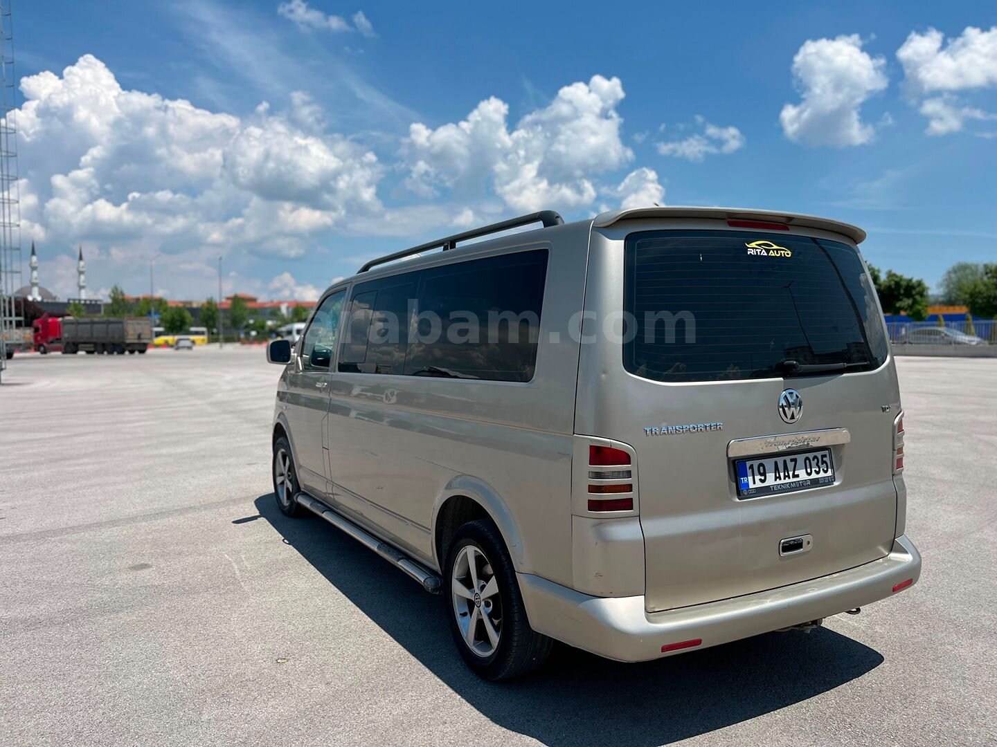 Sahibinden Volkswagen Transporter 2.5 TDI Camlı Van 2005 Model 2