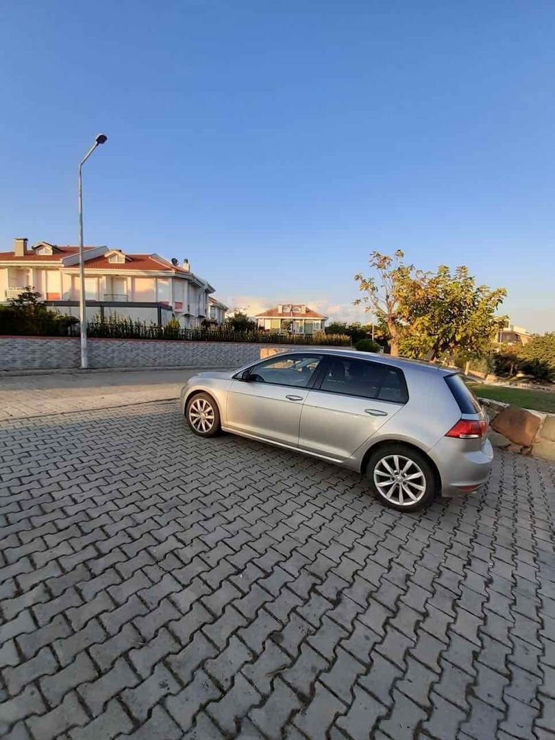 Sahibinden Volkswagen Golf 1.6 TDi BlueMotion Highline 2012 Model İstanbul 115.000 km Gri (Gümüş) 7