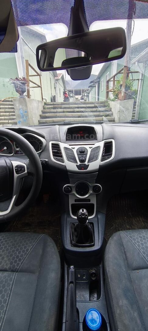 Sahibinden Ford Fiesta 1.4 TDCi Titanium X 2012 Model Hatay 188.000 km Gri 5