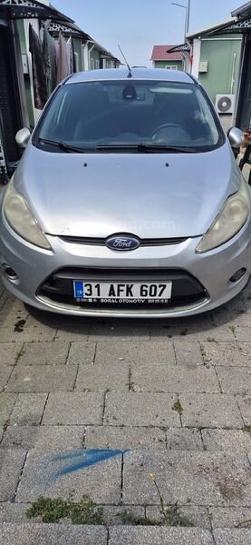 Sahibinden Ford Fiesta 1.4 TDCi Titanium X 2012 Model Hatay 188.000 km Gri