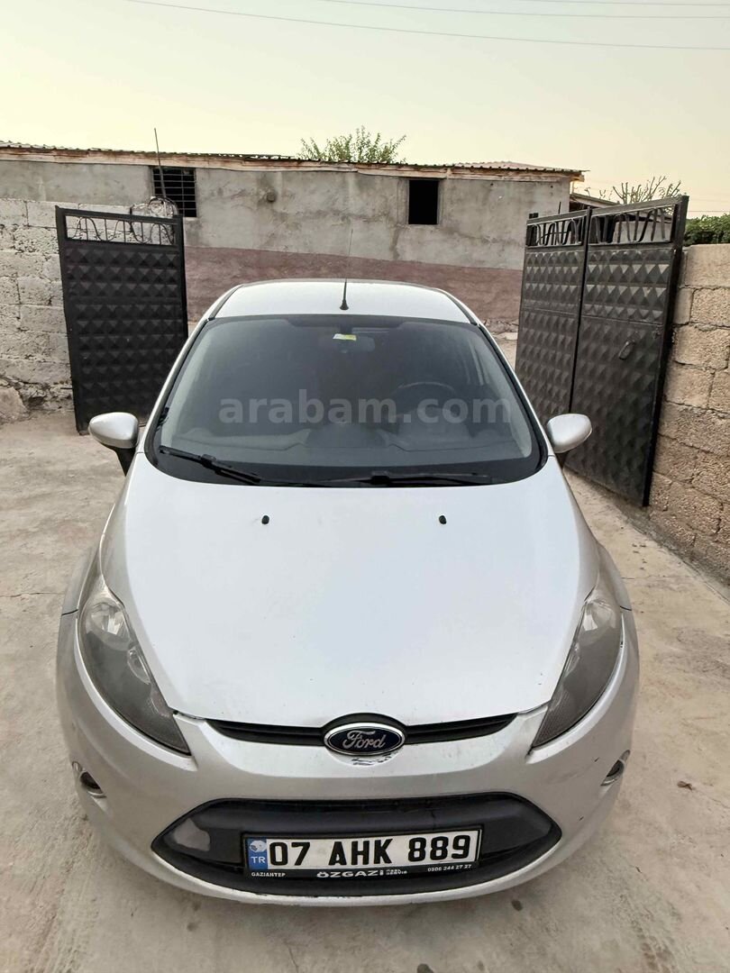 Sahibinden Ford Fiesta 1.4 TDCi Trend 2012 Model Adıyaman 250.000 km Gri 2