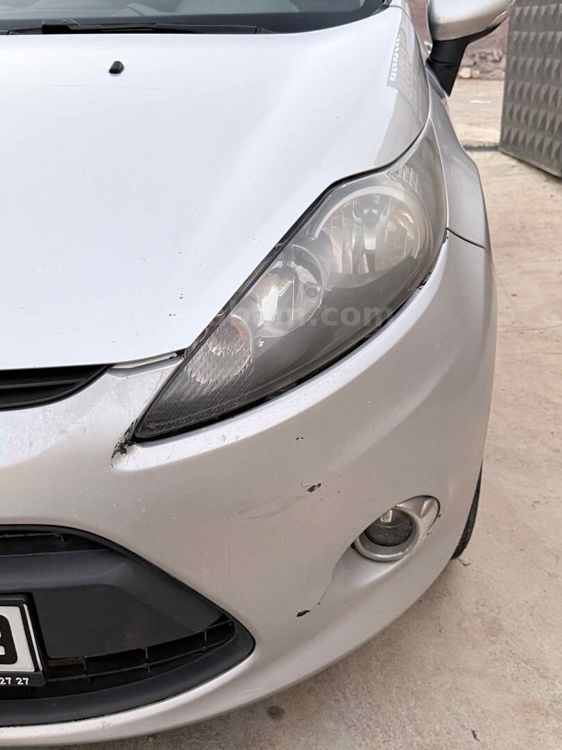 Sahibinden Ford Fiesta 1.4 TDCi Trend 2012 Model Adıyaman 250.000 km Gri 4