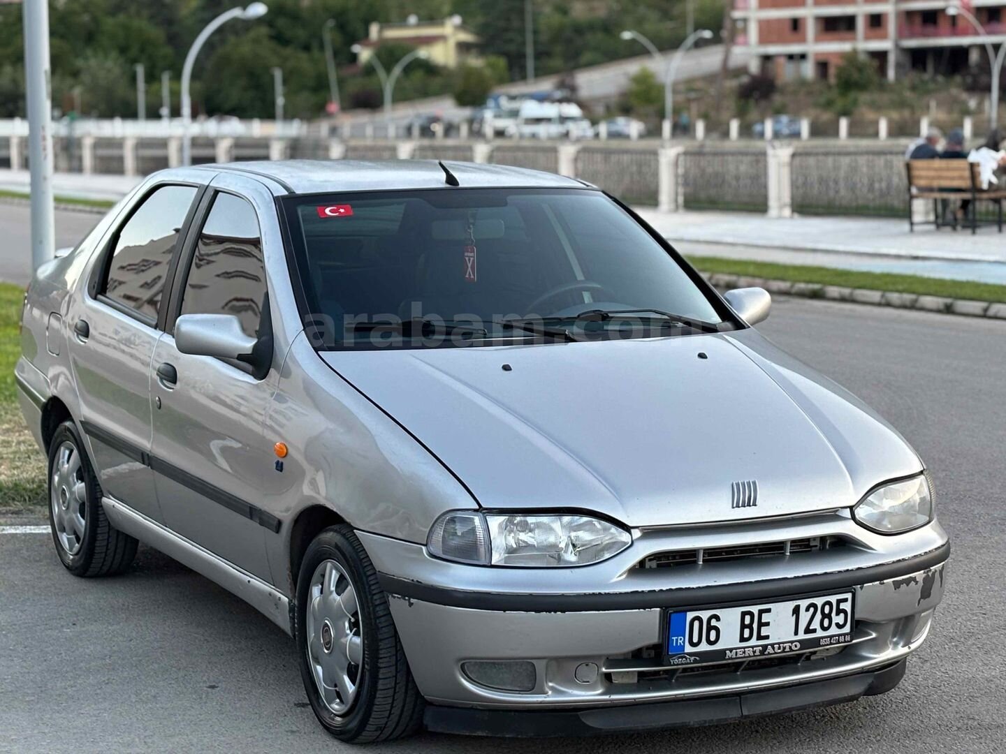 Galeriden Fiat Siena 1.4 EL 1999 Model Yozgat 305.000 km Gri (Gümüş) 2