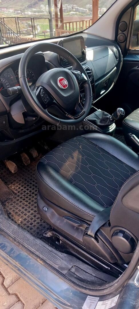 Sahibinden Fiat Fiorino Combi 1.4 Fire Premio 2023 Model 1