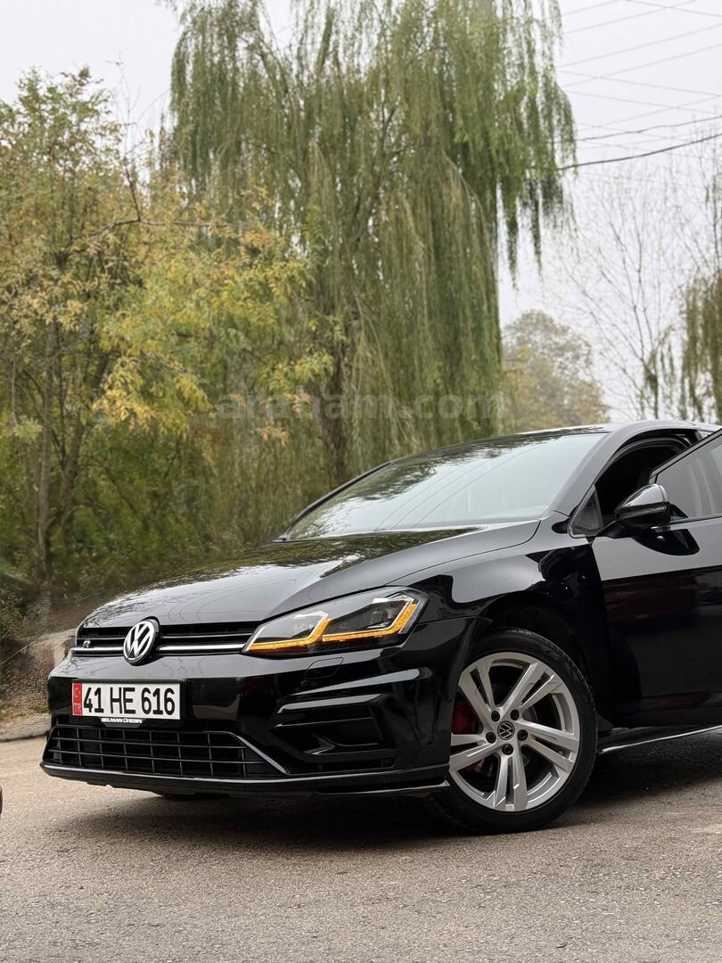 Sahibinden Volkswagen Golf 1.6 TDi BlueMotion Comfortline 2013 Model Kocaeli 180.000 km Siyah 3