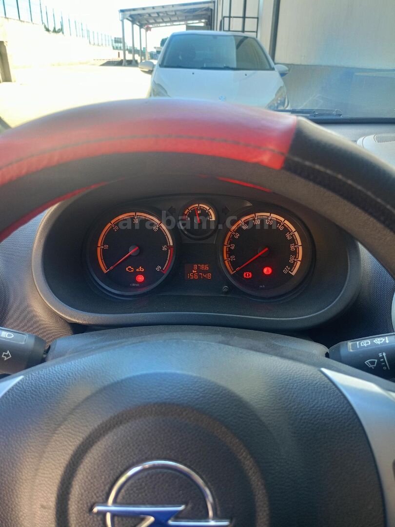 Sahibinden Opel Corsa 1.3 CDTI Essentia 2012 Model Tekirdağ 156.000 km Füme 3
