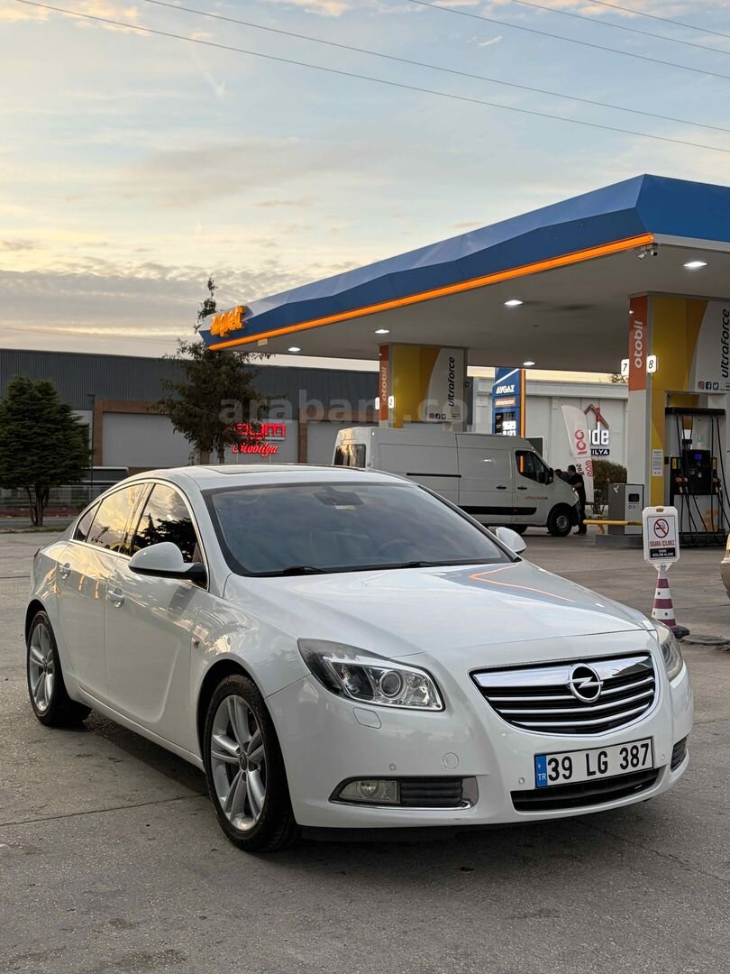 Sahibinden Opel Insignia 1.4 T Edition Elegance 2012 Model Kırklareli 212.000 km Beyaz 1