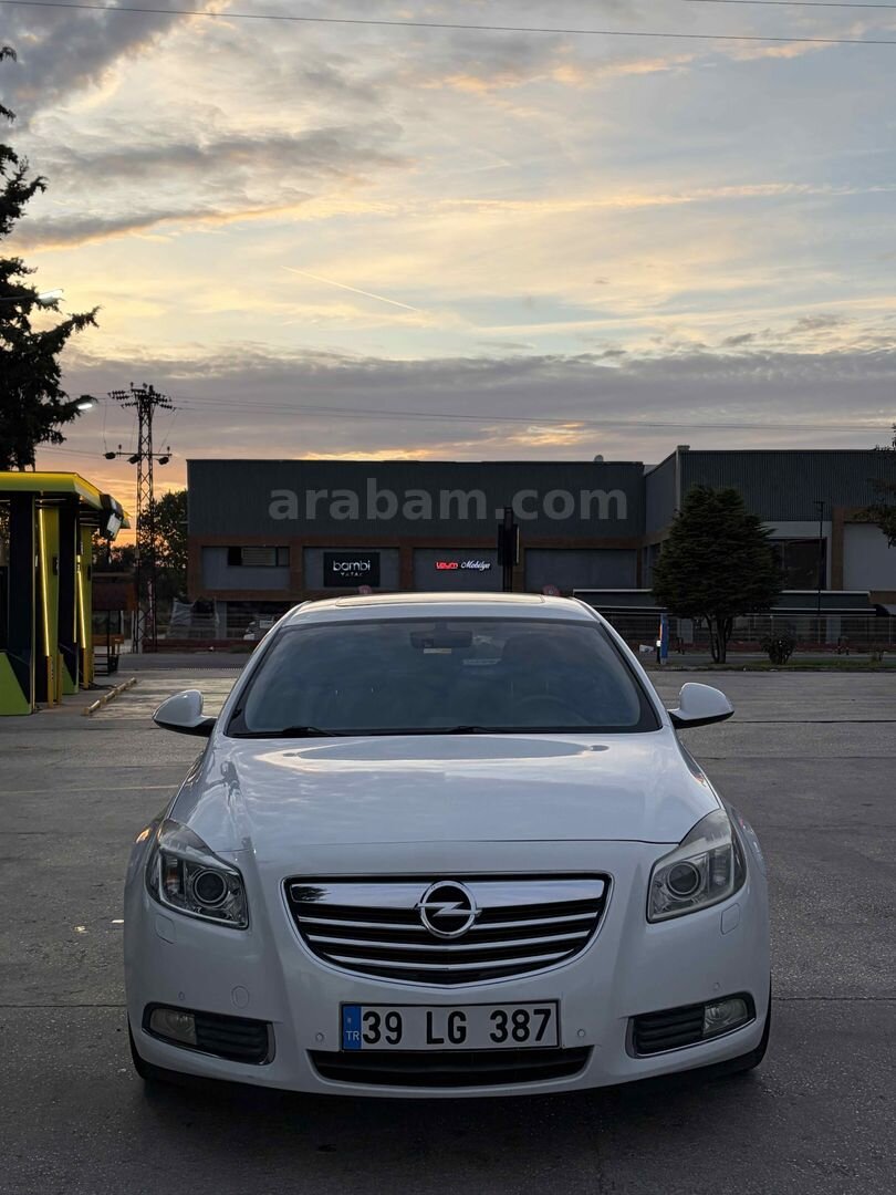 Sahibinden Opel Insignia 1.4 T Edition Elegance 2012 Model Kırklareli 212.000 km Beyaz 3