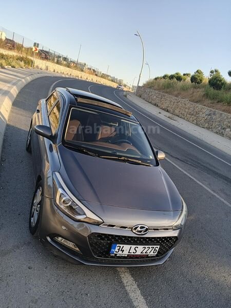 Sahibinden Hyundai i20 1.4 CRDi Style 2015 Model İstanbul 226.000 km Gri