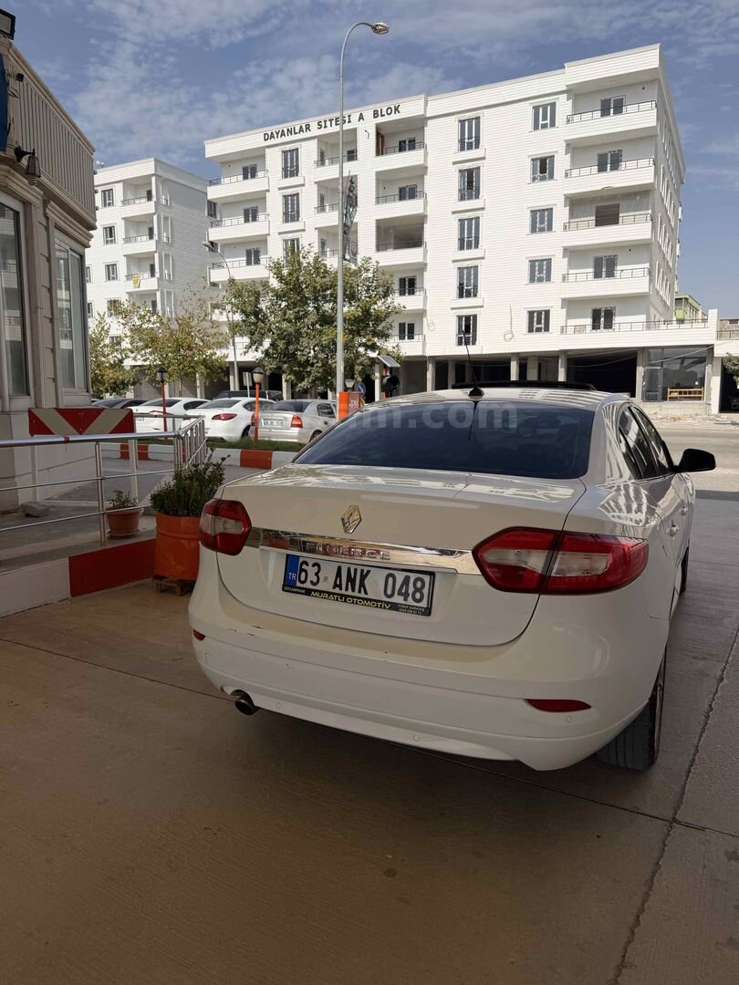 Galeriden Renault Fluence 1.5 dCi Icon 2015 Model Şanlıurfa 219.000 km Beyaz 7