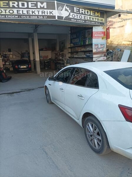 Sahibinden Renault Megane 1.5 dCi Icon 2019 Model Antalya 187.000 km Beyaz