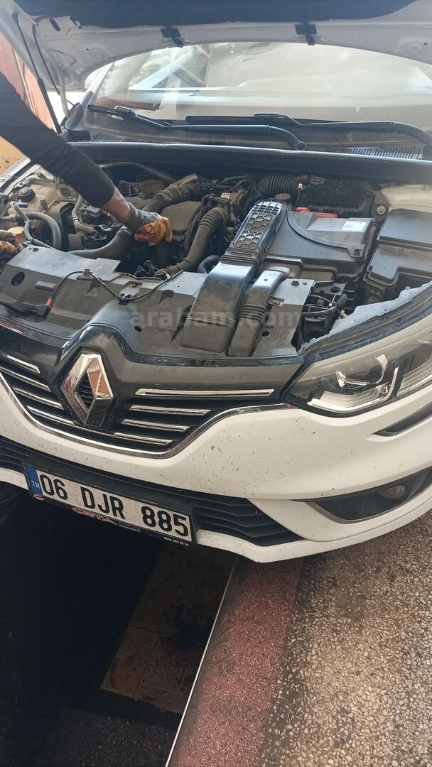 Sahibinden Renault Megane 1.5 dCi Icon 2019 Model Antalya 187.000 km Beyaz 2