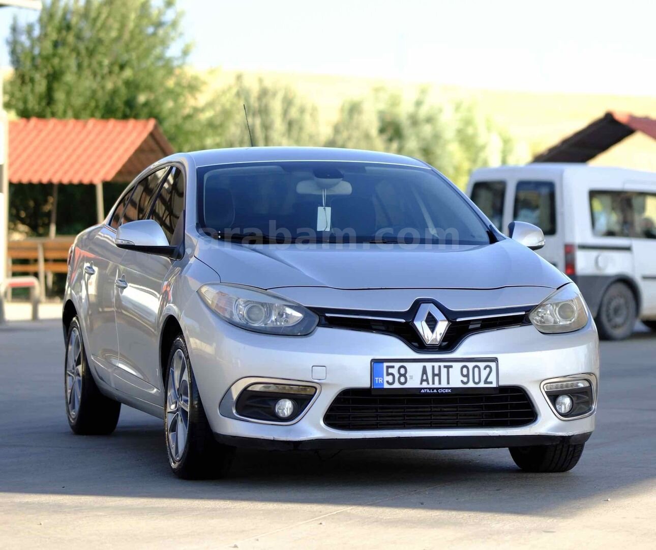 Sahibinden Renault Fluence 1.5 dCi Icon 2015 Model Isparta 204.000 km Gri (Gümüş) 2