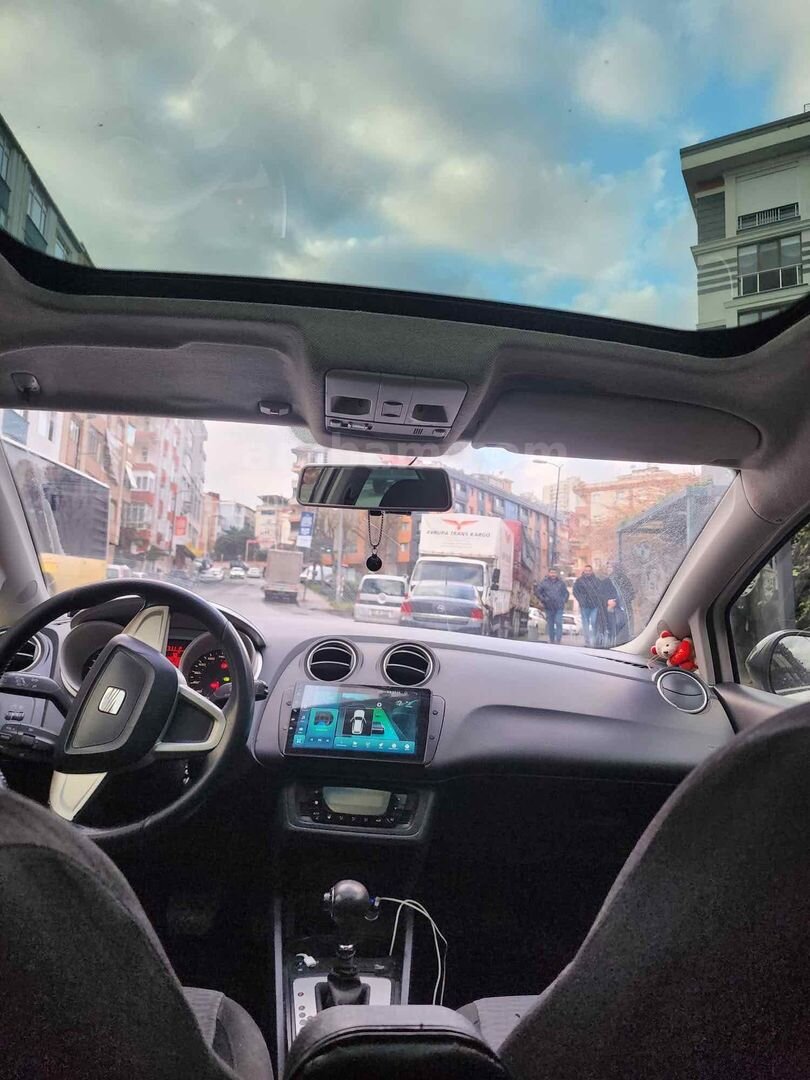 Sahibinden Seat Ibiza 1.6 Sport Coupe 2011 Model Kırklareli 238.000 km Beyaz 4