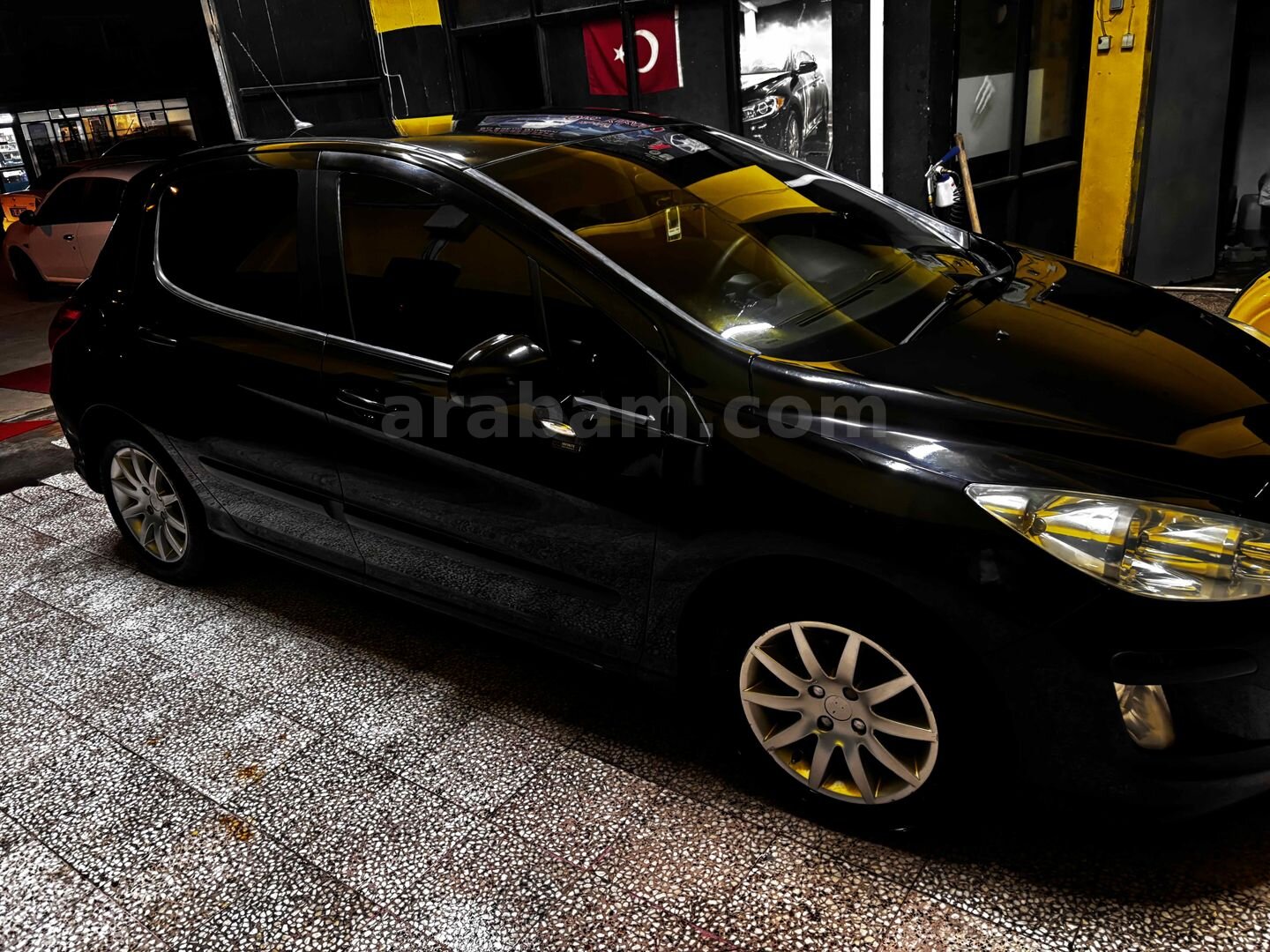 Sahibinden Peugeot 308 1.6 HDi Comfort 2010 Model Tekirdağ 192.000 km Siyah 3