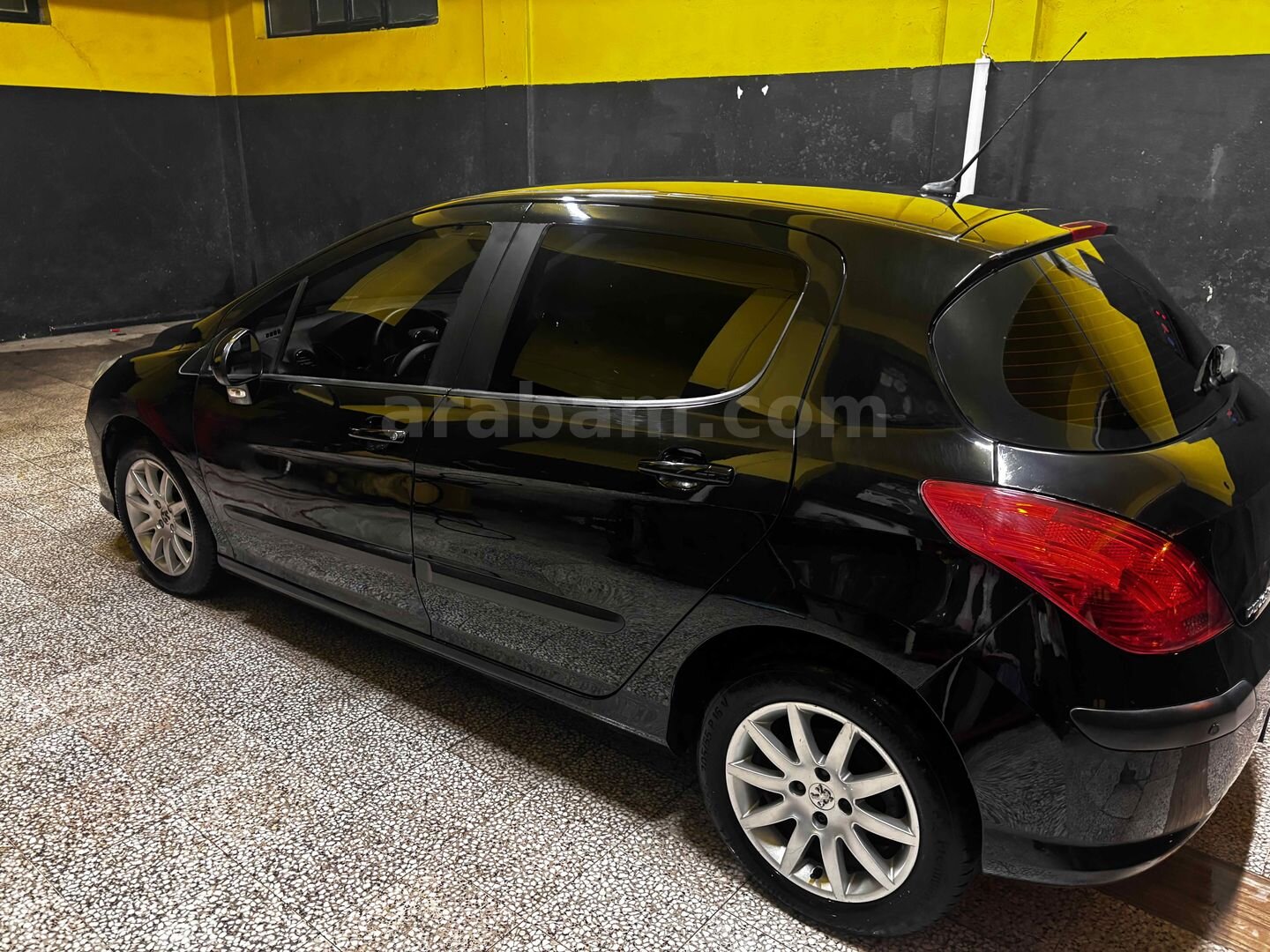 Sahibinden Peugeot 308 1.6 HDi Comfort 2010 Model Tekirdağ 192.000 km Siyah 4