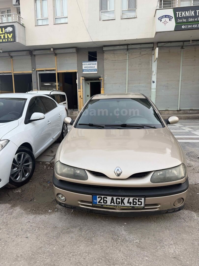 Galeriden Renault Laguna 1.6 RXE 2001 Model Şanlıurfa 320.000 km Altın 4