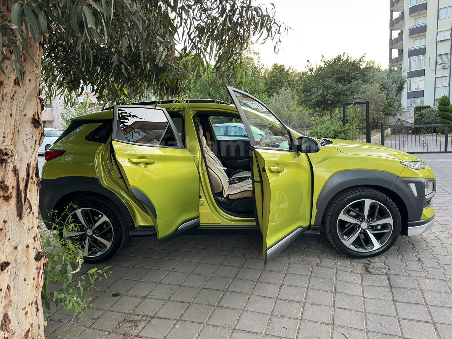BAYAN Sahibinden Hyundai Kona 1.6 CRDI Elite Smart 2019 Model 4
