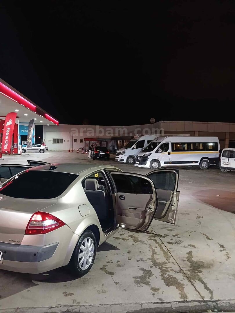 Sahibinden Renault Megane 1.5 dCi Expression 2006 Model Konya 270.000 km Bej 7