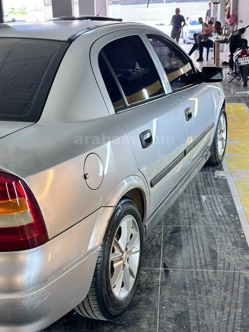 Galeriden Opel Astra 1.6 Classic Twinport 2006 Model Şanlıurfa 250.000 km Gri 5