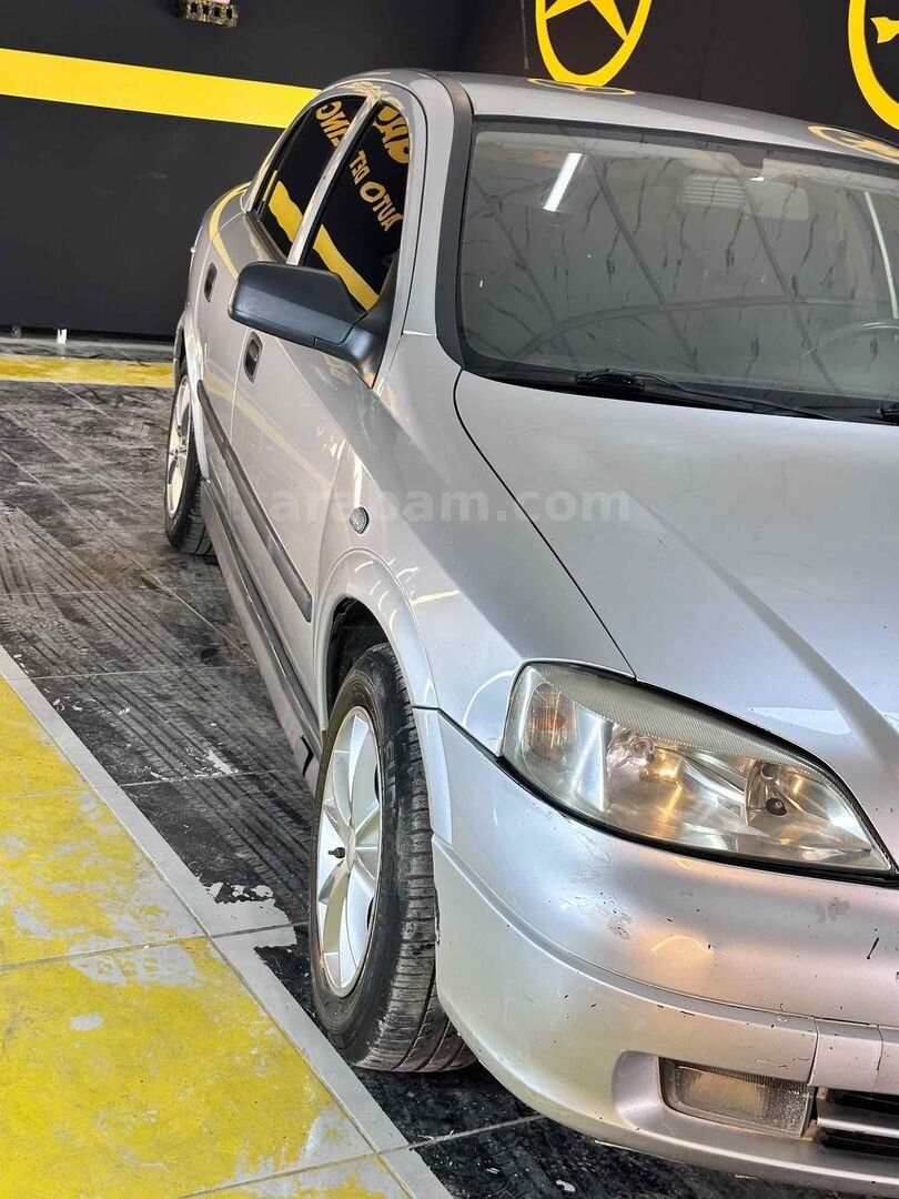 Galeriden Opel Astra 1.6 Classic Twinport 2006 Model Şanlıurfa 250.000 km Gri 6