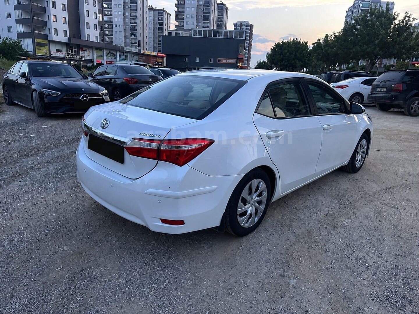 Sahibinden Toyota Corolla 1.33 Life 2016 Model Osmaniye 128.000 km Beyaz 3