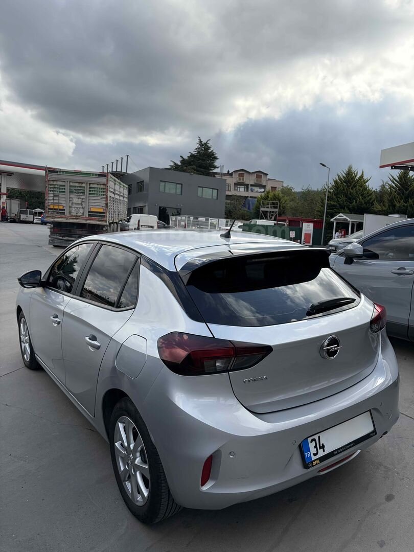 Sahibinden Opel Corsa 1.2 T Edition 2022 Model İstanbul 43.800 km Gri (Gümüş) 5