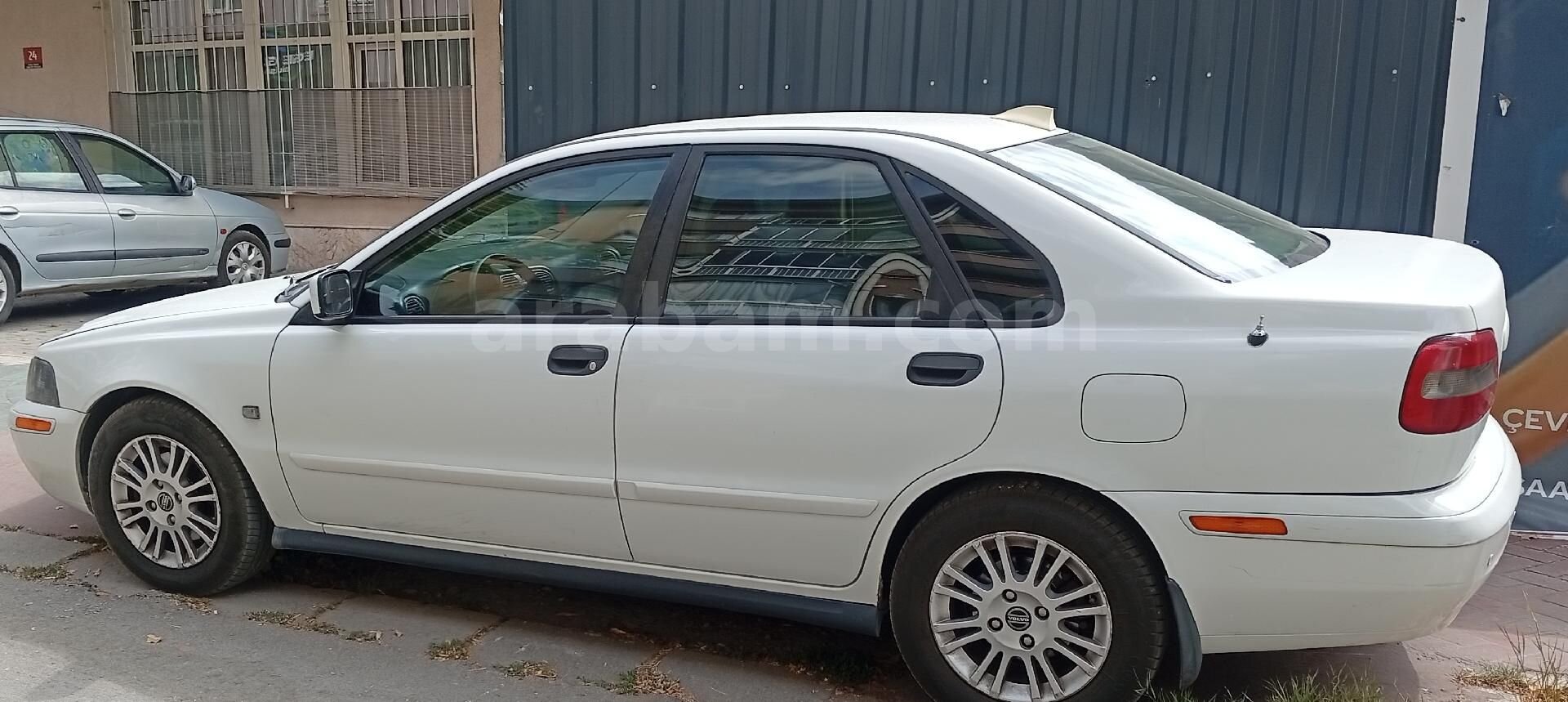 Sahibinden Volvo S40 1.8 2004 Model Ankara 365.500 km Beyaz 2