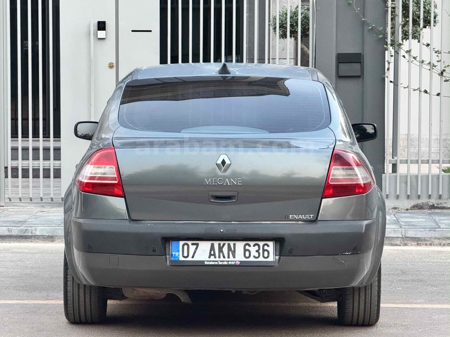 Sahibinden Renault Megane 1.4 Authentique 2006 Model Antalya 341.000 km Füme 4