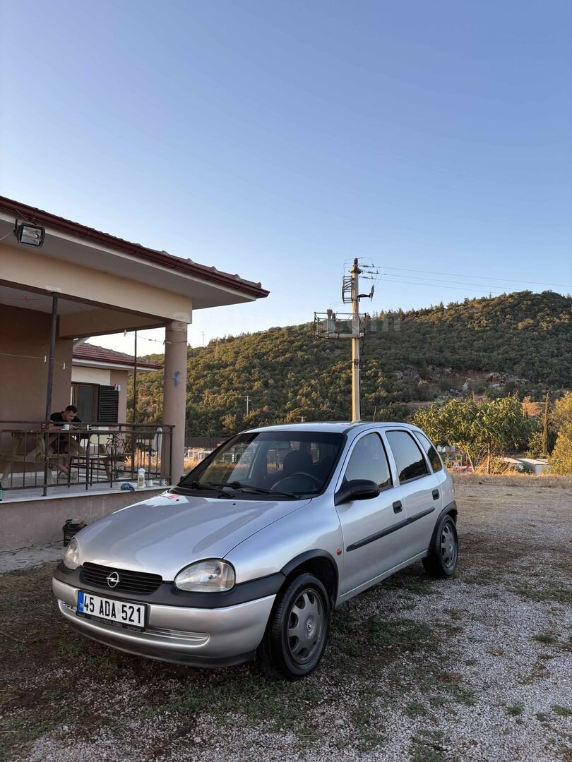 Sahibinden Opel Corsa 1.4 CD 1999 Model Balıkesir 358.500 km Gri (Gümüş) 3