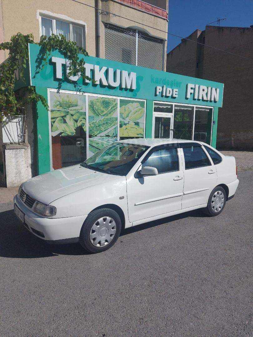 Sahibinden Volkswagen Polo 1.6 Classic 2000 Model Kayseri 255.000 km Beyaz 7