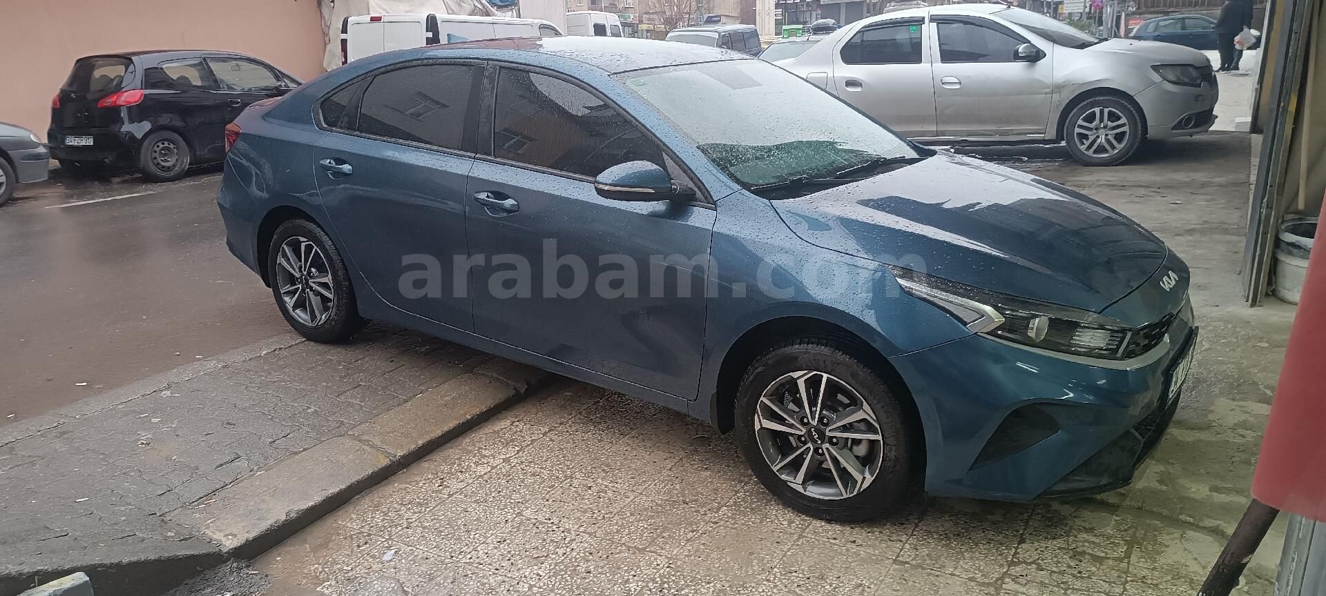 Sahibinden Kia Cerato 1.6 MPI Elegance 2022 Model İstanbul 85.000 km Mavi (metalik) 4